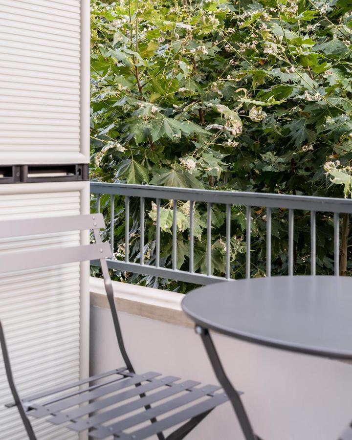 Frinichou 18 By Athens Concept Residences Bagian luar foto